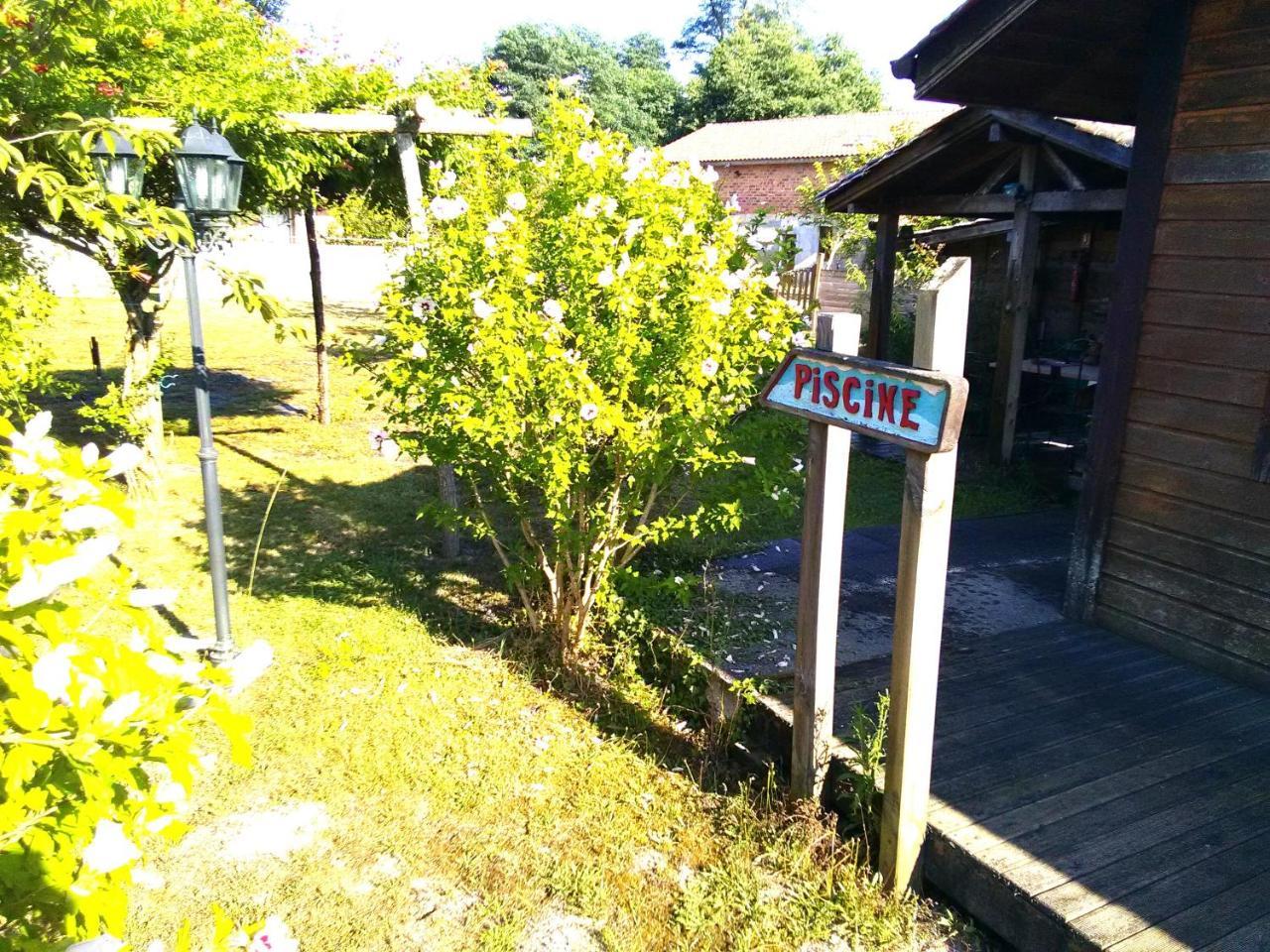 Camping Familial Les Chalets D'Uza エクステリア 写真